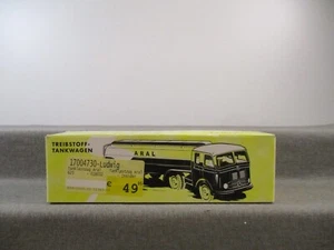 Märklin 18032 autocisterna carburante (1:43) in confezione originale - Foto 1 di 3