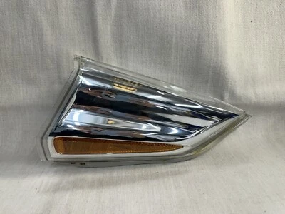 2011-2017 尼桑 LEAF 左 LH 球杆前盖旋转信号标记灯 — 第 1/4 张图片