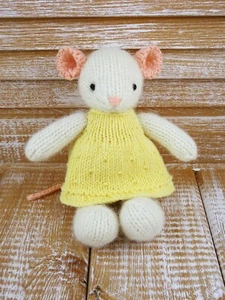 Mäuschen gestrickt Kuscheltier Maus Handarbeit Geschenk  - Bild 1 von 10