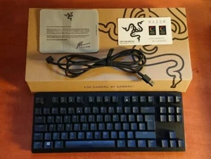 Tastiera Gaming Razer Huntsman Tournament Edition Switch Rossi Ottici - Foto 1 di 3