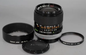 Canon 28mm f2 FD-SSC lichtstarkes manueller Fokus Weitwinkelobjektiv mit Schirm - selten - Ex++! - Bild 1 von 7