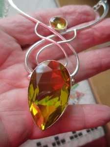 BRIGHT WHITE SILVER TONE RUNWAY WORTHY FACETED CITRINE CRYSTAL COLLAR NECKLACE - Picture 1 of 4