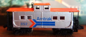 N Scale Trains Microtrains? Amtrak Caboose No Case No. 852 #7 - Picture 1 of 5