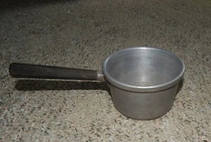 Vintage Wear-Ever 720 1/2 Cast Aluminum Small Butter/Sauce Pot Pan - Picture 1 of 3