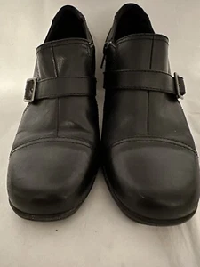 Clarks Bendables Shoes Women's Size 8 M Black Slip-on Block Heel Booties Stylish - Picture 1 of 9