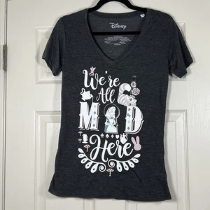 Disney "We're All Mad Here" Alice im Wunderland Damen Grafik T-Shirt Größe Medium  - Bild 1 von 4