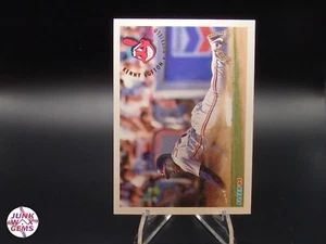 1994 Fleer #111 Kenny Lofton NM - Picture 1 of 2
