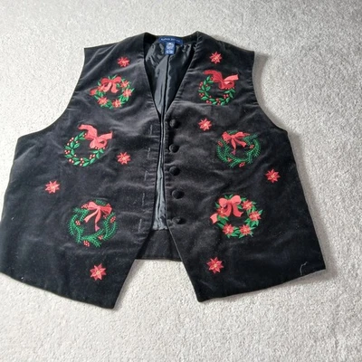 Vintage Karen Scott Christmas Vest Large Black Velvet Wreath Embroidered - Image 1 of 4