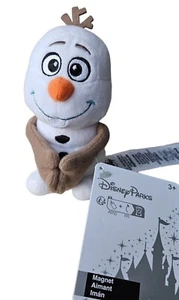 Disney Parks Frozen Magnet Plush Toy - Olaf - Picture 1 of 2