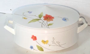 8" Serving Covered Vegetable Bowl Mikasa Just Flowers Floral Bone China A4 182 - Picture 1 of 10