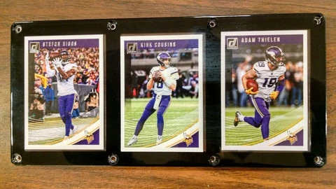 MINNESOTA VIKINGS 3 CARD PLAQUE STEFON DIGGS KIRK COUSINS ADAM THIELEN Cover