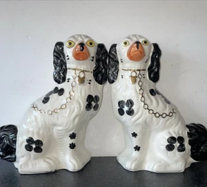 Vintage Staffordshire Mantle Wally Dogs Black White Gold Hand Painted 30cm (JV) - Picture 1 of 24