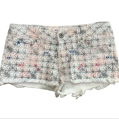 Pantalones cortos de mezclilla Bullhead crema/multi corte para mujer talla 7 Foto 1 de 4