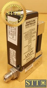 CONTROLADOR DE FLUJO MÁSICO UNIDAD UFC-1000 MODELO UFC-1000 RANGO 5 SLM GAS N2 - Imagen 1 de 3