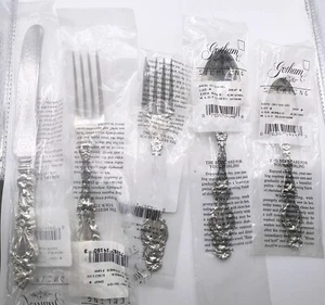Set 5 pezzi argento sterling modello Gorham/Whiting Lily NUOVO sigillato - Foto 1 di 4