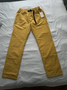 Brandneu Studenten Golf Spencer Nylon technische Hose. Größe L - Bild 1 von 7