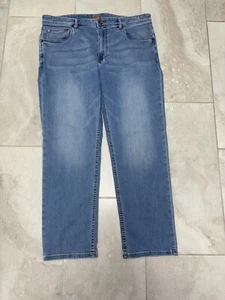 Tommy Bahama Jeans Mens 38x30 Blue Light Wash Denim Straight Leg - Picture 1 of 4