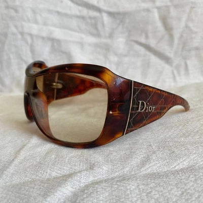 Gafas de sol vintage y2k Christian Dior por John Galliano Cannage 1 máscara envolvente Foto 1 de 4