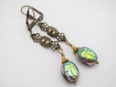 Pendientes Escarabajo Renacimiento Egipcio Negro Iris Art Deco Juegos con disfraces Ren Faire Latón Foto 1 de 4