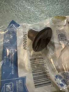 Sellos de válvula originales GM 12689006 - Imagen 1 de 2