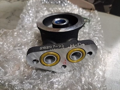 Harley Davidson Genuine Black Spin On Oil Filter Mount Bracket Adapter 26297-99 - Image 1 of 4