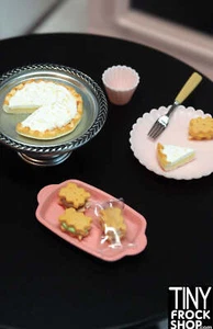 12" Fashion Doll Sweet Treats Set by Littlest Sweet Shop - Picture 1 of 3