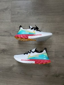 nike flyknit womens