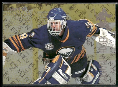 1994-95 Fleer Netminders #3 Dominik Hasek - Buffalo Sabres HOF - Image 1 of 2