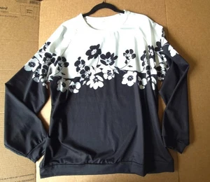 Unbranded 3XL Women's Pullover Dressy Sweatshirt Navy Blue & White Floral - Picture 1 of 10