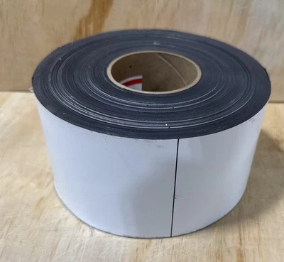 Uline Magnetic Labels on a Roll - Perforated, 4" x 6" x 100' S-12290 READ - Image 1 of 4