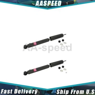 Amortiguadores delanteros KYB para UD 1400 2009 2008 2007 2006 2005 2004 2003 2002 2001 2000 Foto 1 de 4