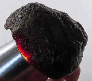 Natural Garnet Rhodolite Facet Rough Specimen 288cts - Picture 1 of 4