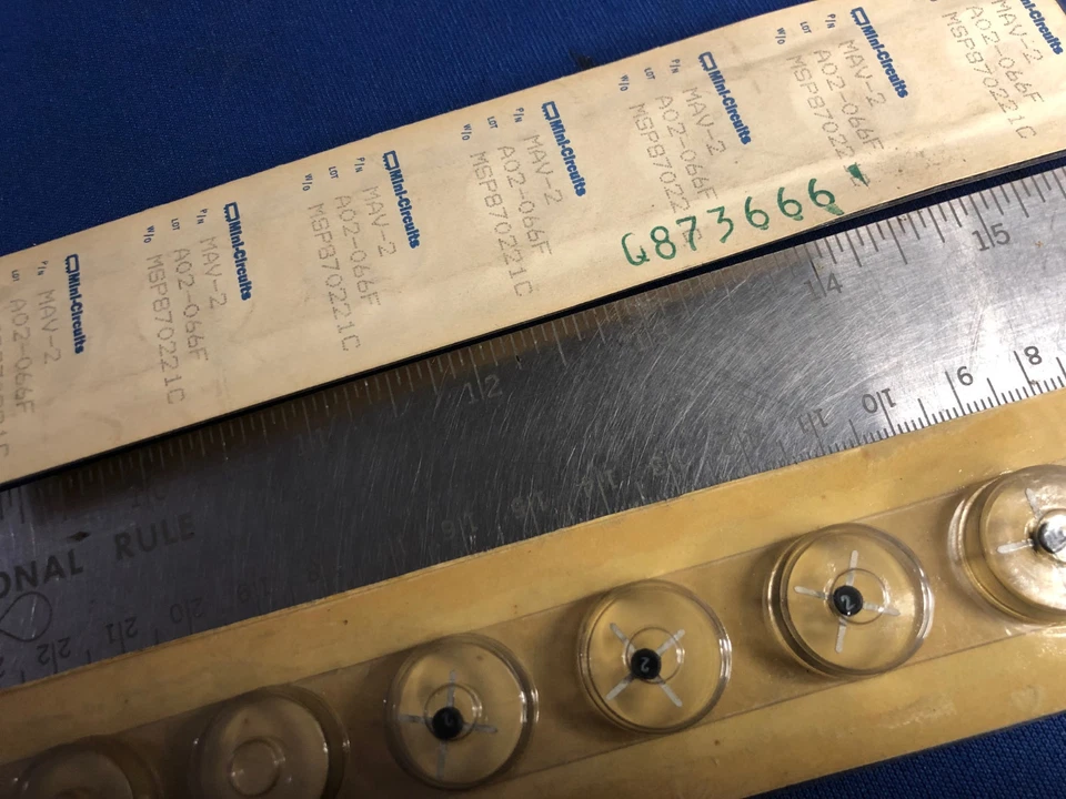 MAV-2 MAV2 A02-066F Microwave Transistor MINI-CIRCUITS NEW ORIG PACKAGING QTY-1 - Image 1 of 1