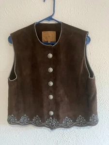 VINTAGE DOUBLE D RANCH WEAR WOMEN M BROWN PIG SUEDE LEATHER VEST EMBROIDERED HEM - Picture 1 of 5