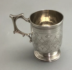 Victorian Silver Christening Mug Hilliard & Thomason Birmingham 1870 75g FLZX - Picture 1 of 4