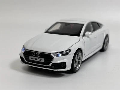 Audi A7 Bianco LHD Luce E Suono 1:32 Scala Tayumo 32140017 - Immagine 1 di 4