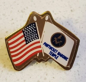 PIN DE BANDERA DE TEMPLO MASÓNICO PAWTUCKET - Imagen 1 de 3