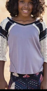 Jak and Peppar Take One for the Team Top - EUC - Lila Gr. 12 - Bild 1 von 12