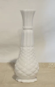 Vaso fiori bocciolo ananas vetro latte con ancoraggio 9" vintage W4371 - Foto 1 di 4