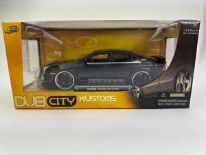 Jada Toys Dub City Kustoms 2006 Ford Fusion 1:24 - Bild 1 von 6