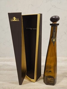 Don Julio 1942 Tequila Añejo Flasche mit Box, Korken 0,750 ML LEER Flasche  - Bild 1 von 6