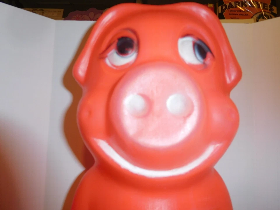 Vintage Renzi Made in Mass. USA Ms. Pig PINK Smiling Blow-Mold Bank - Image 1 of 4