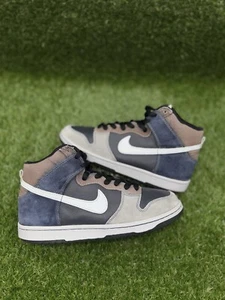 Nike Dunk Pro SB High Un-Futuras Size 9 VINTAGE! 305050-015! Ready to ship 🔥 - Picture 1 of 9