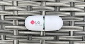 LG USB Memory Stick 4Gb - Picture 1 of 2
