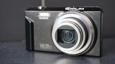 CASIO Exilim EX-ZS 100 14.1MP Digital camera - Black - Image 1 of 4