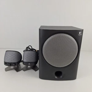 Logitech X-220 - Speaker System + Subwoofer - PC - Computer - Audio 32W Tested - Picture 1 of 9