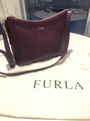 Bolsa de ombro Furla roxa couro ameixa designer bolsa tiracolo com bolsa de pó - Imagem 1 de 4