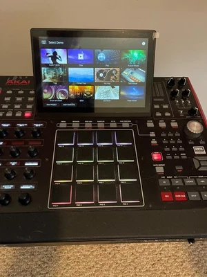 Akai Professional MPC-X Standalone Sampler and Sequencer EXCELLENT CONDITION - Image 1 of 3