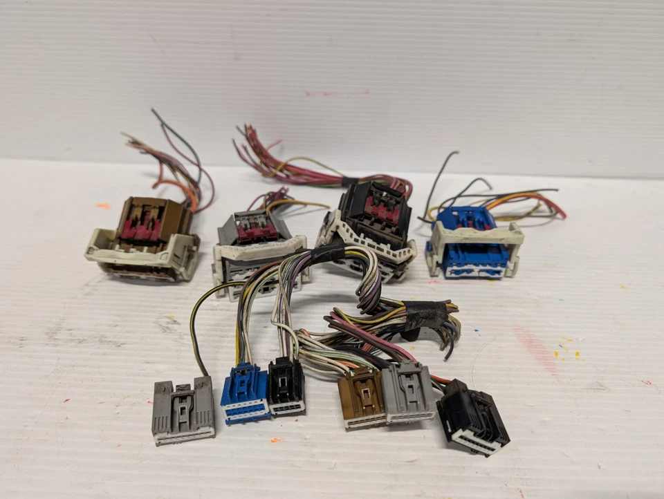 Dodge Ram 1500 2500 3500 2006 arnés de cableado enchufe solo coleta (coincide 56049888) Foto 1 de 4