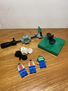 LEGO Calcio Campo Parti E Pezzi Sedili Quadrati a Molla Figure - Foto 1 di 16